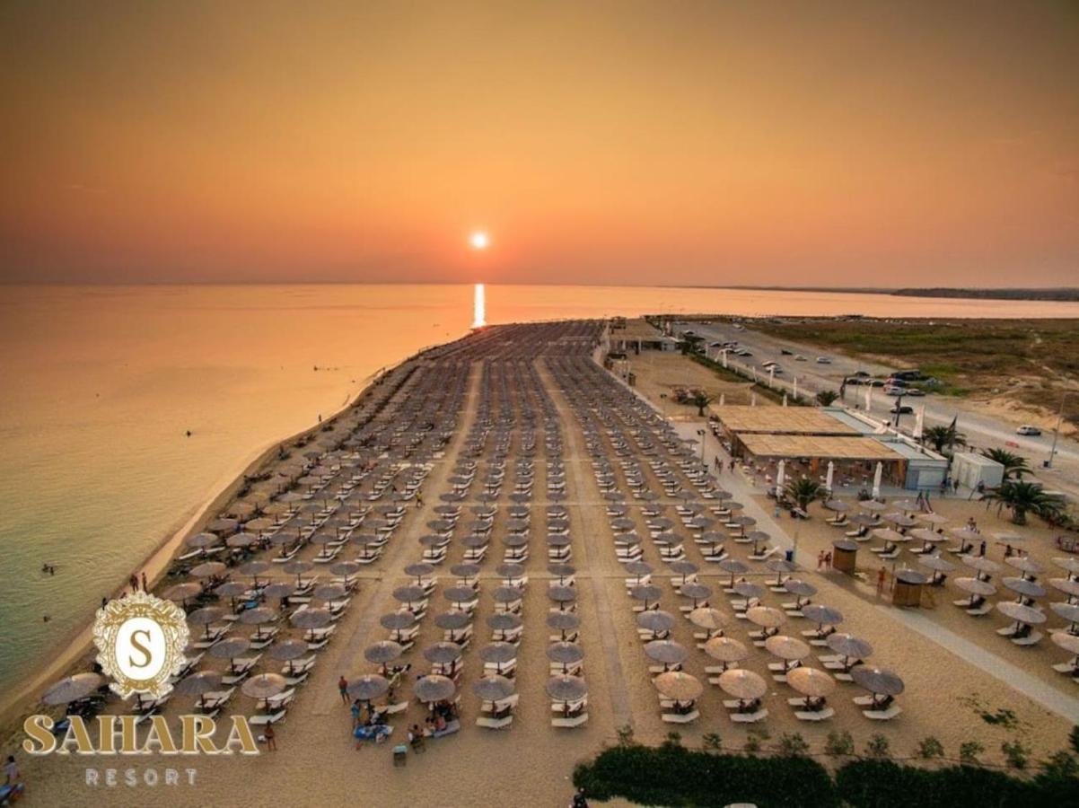 Seaside Apartments Nea Iraklia Exterior foto